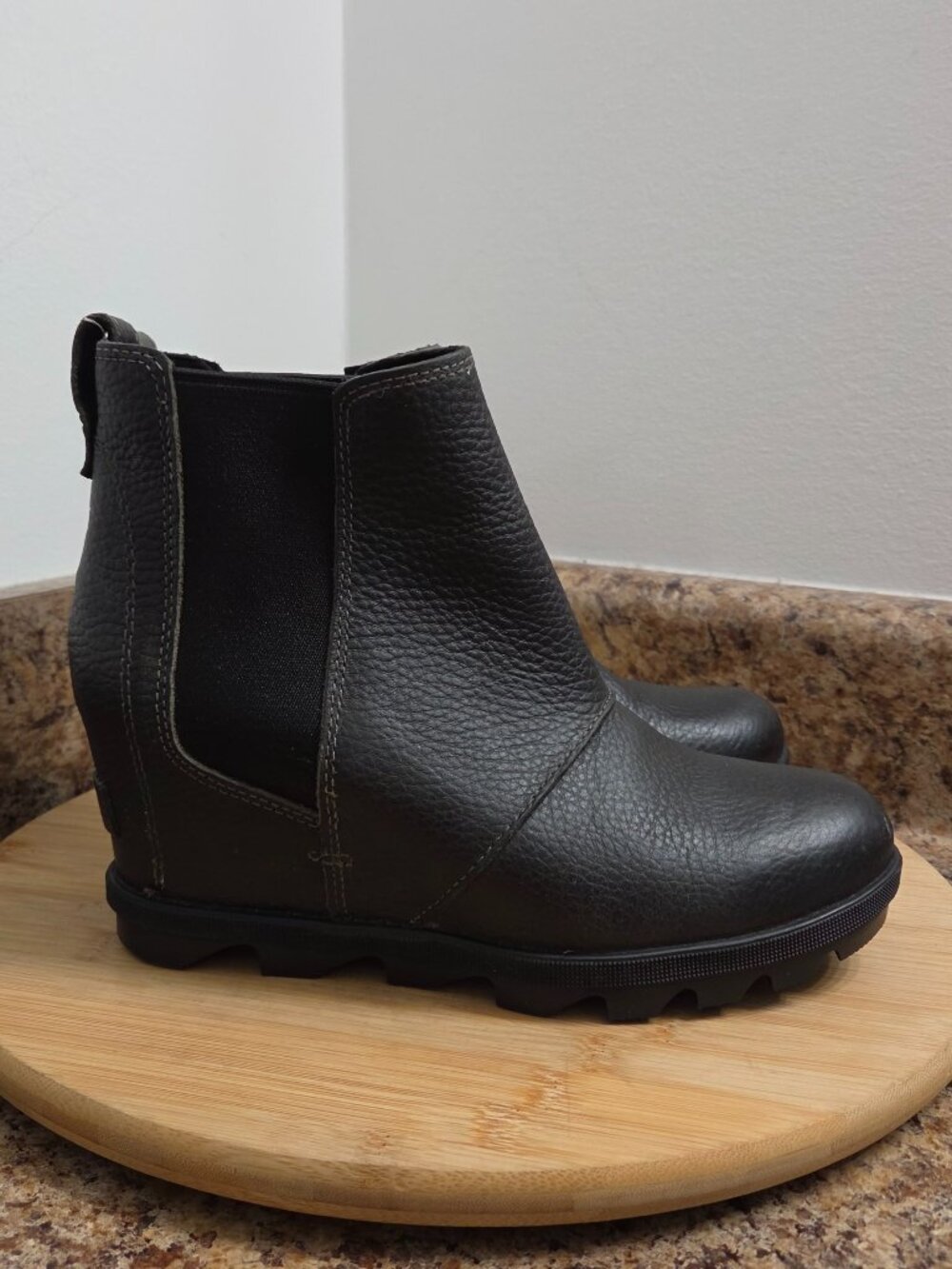 Sorel Joan Of Artic 2 Womens Black Leather Wedge Waterproof Ankle Boots Size 7.5